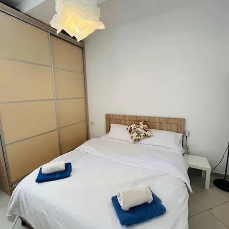 Isabelle Apartamento Sarandë